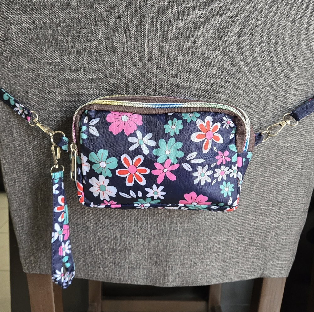 Dark Blue Floral Women's Versatile Bag